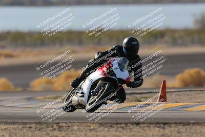 media/Dec-18-2022-SoCal Trackdays (Sun) [[8099a50955]]/Turn 14 (940am)/